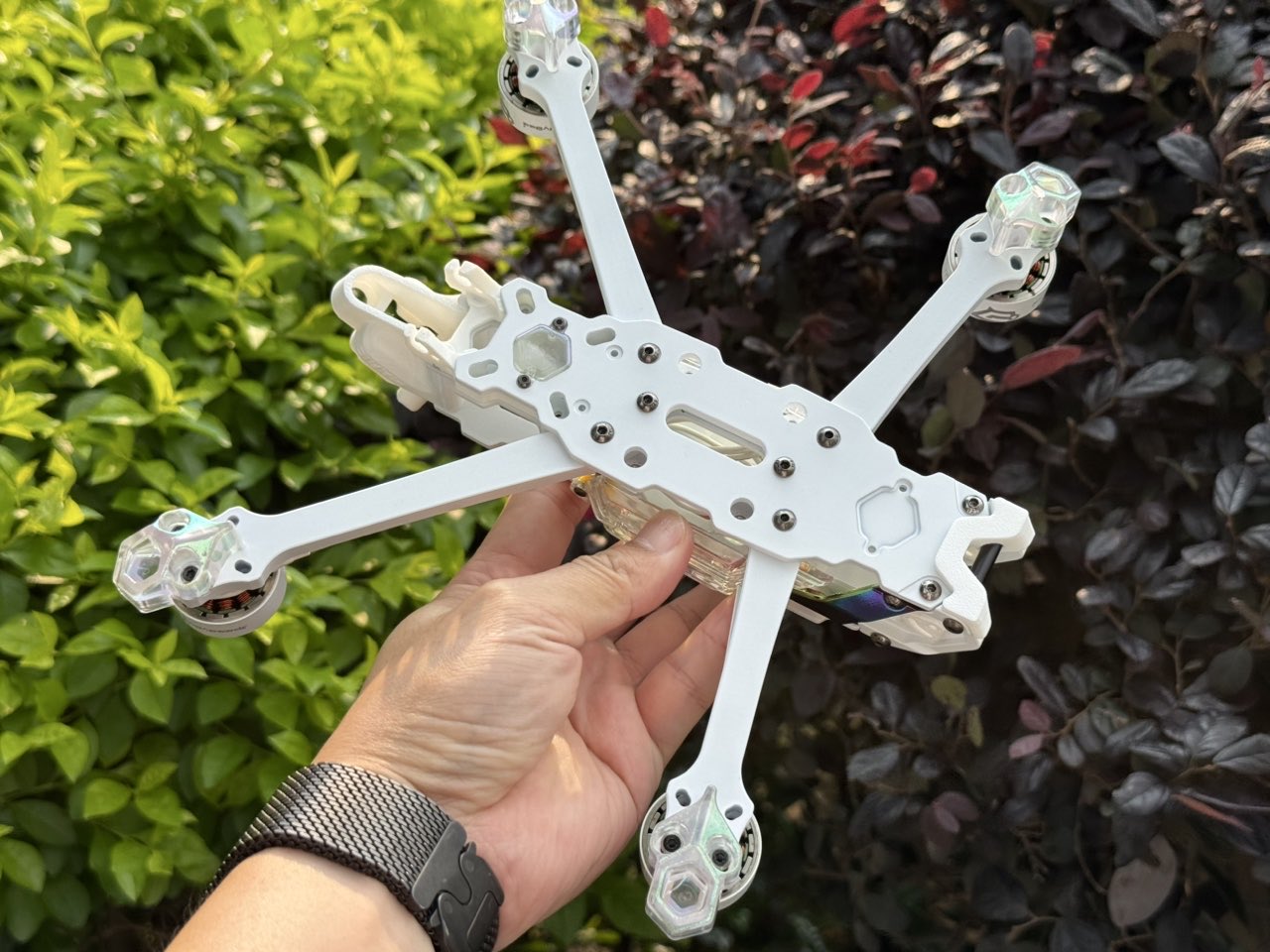 SpeedyBee Mario 5 ホワイトフレームキット  - Fpv Drone Bag のレビューと価格